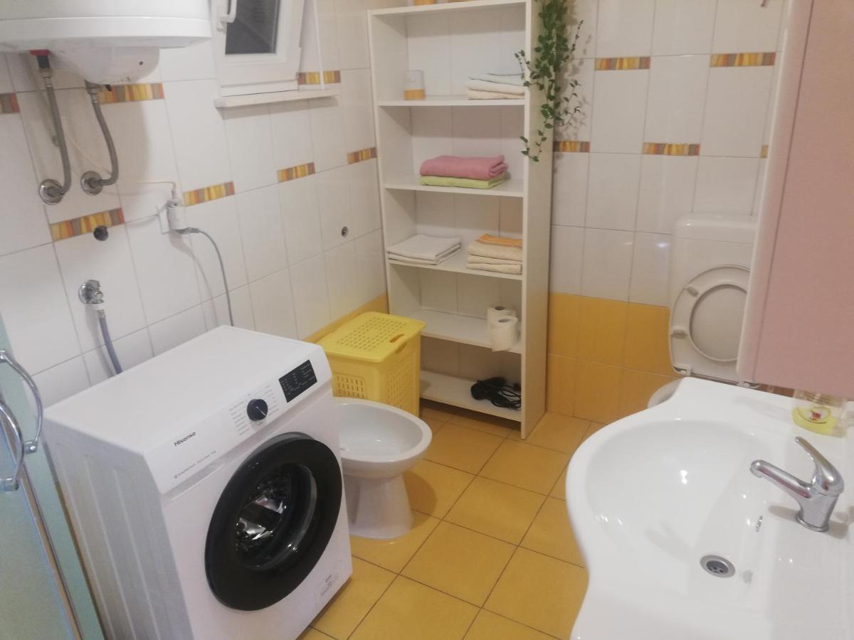 Apartment Boba シニ エクステリア 写真