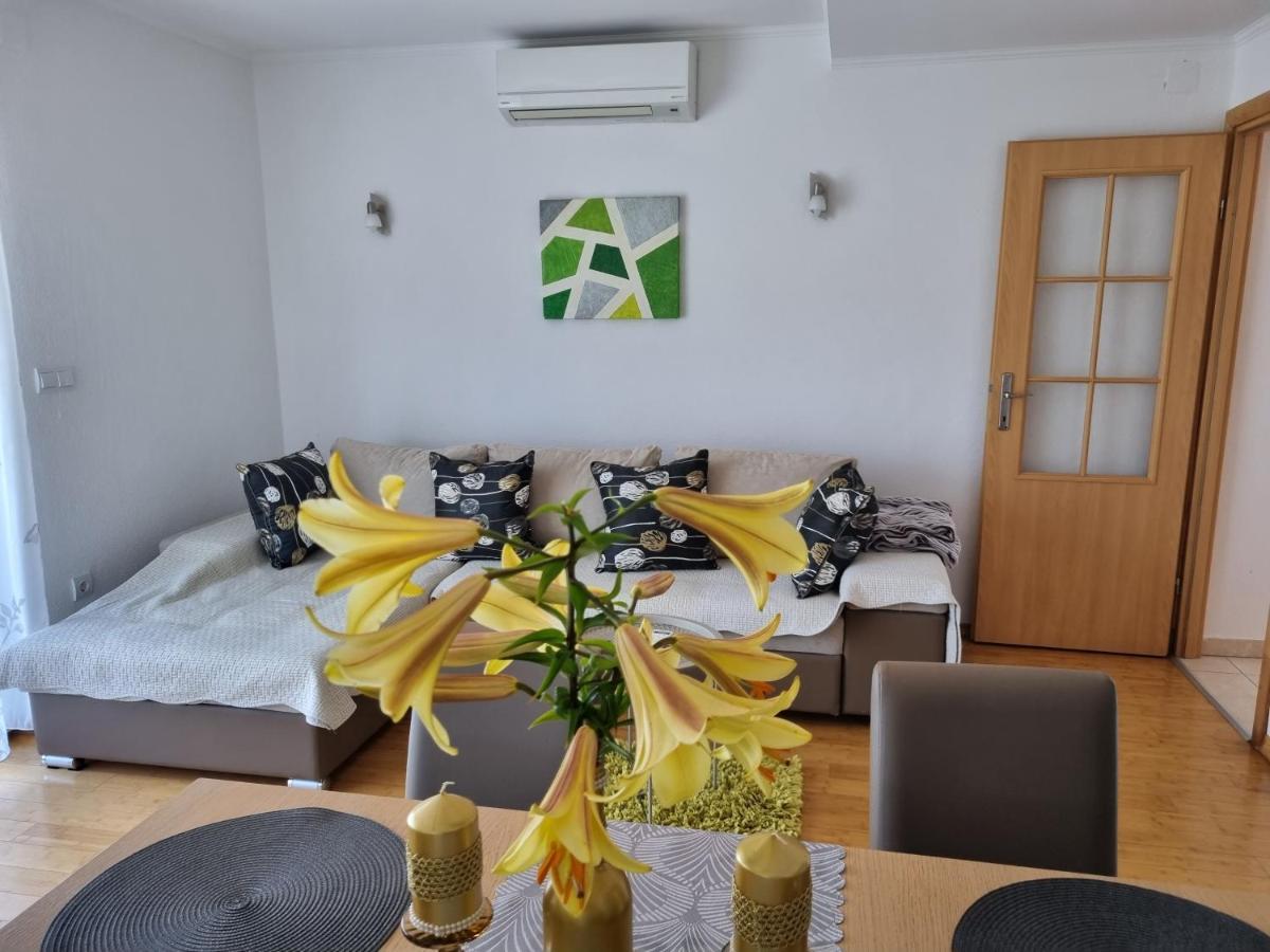 Apartment Boba シニ エクステリア 写真